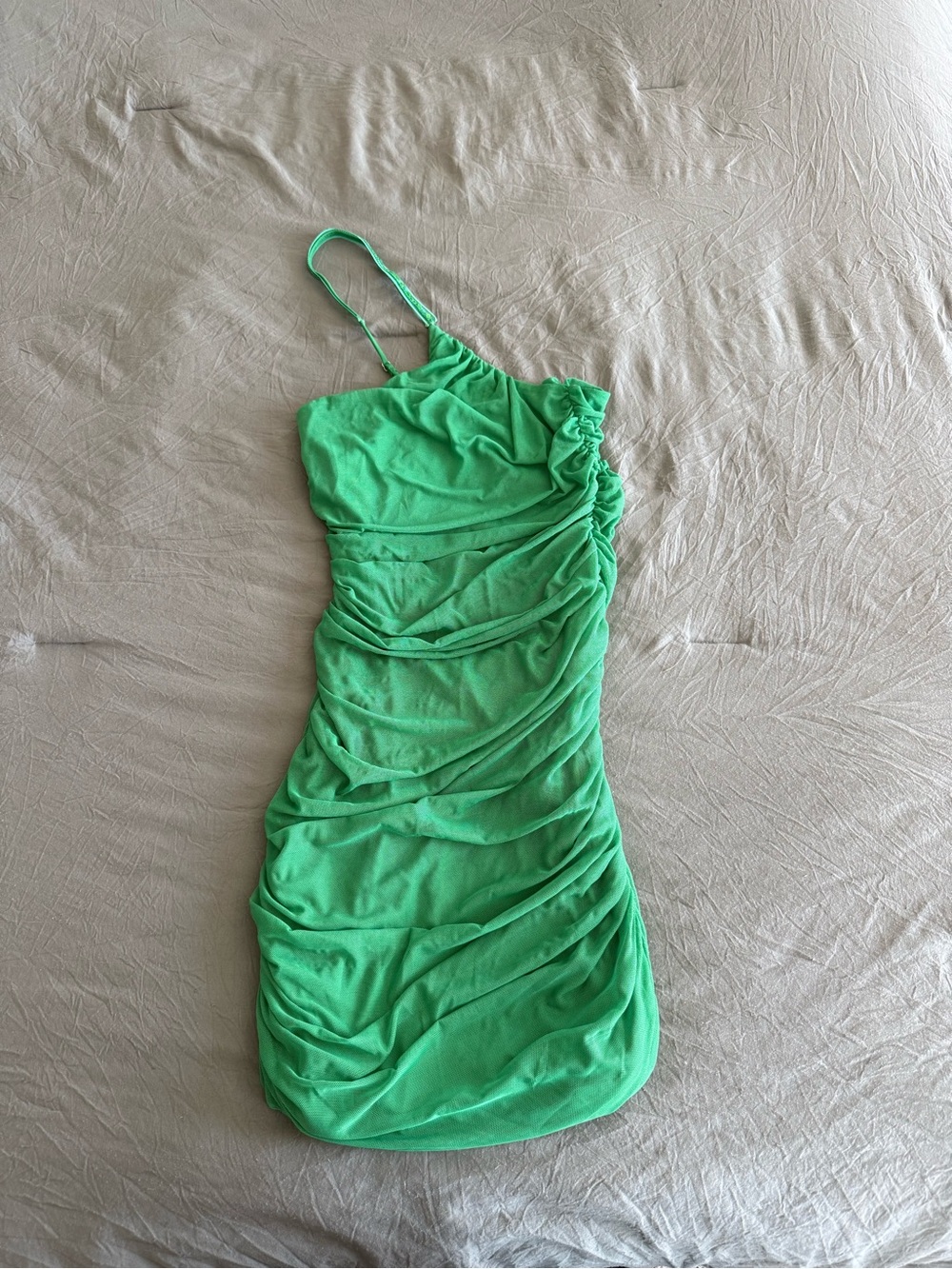 Lucy in the Sky One-Shoulder Ruched Green Mini Dress